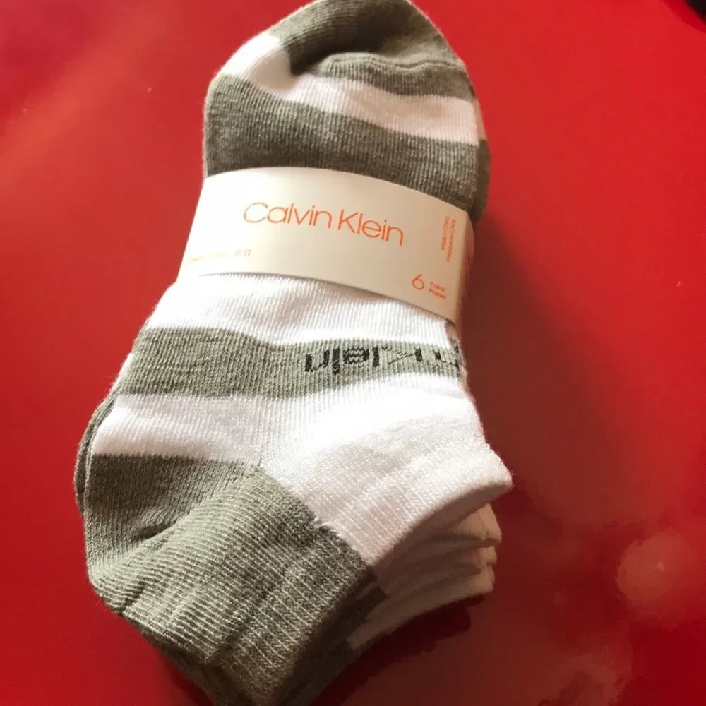 NWT Calvin Klein Socks